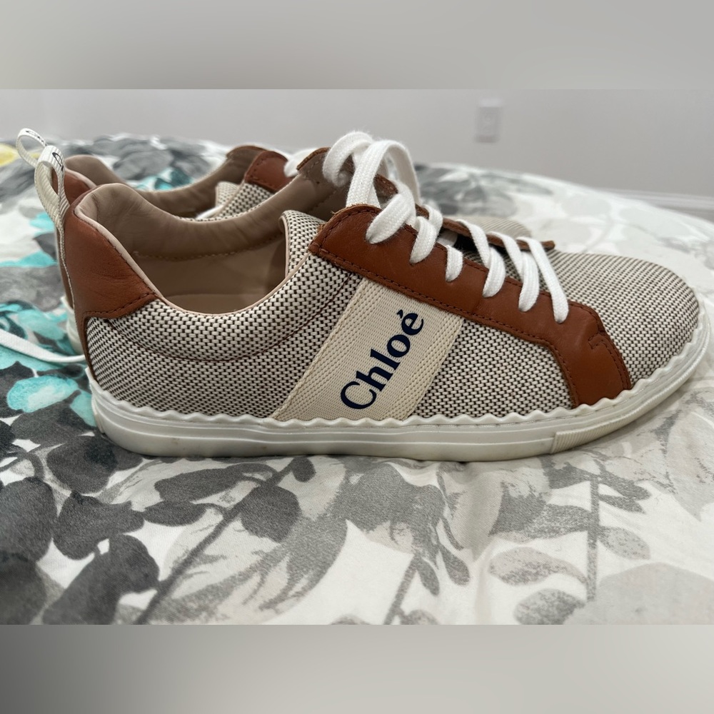 CHLOE SNEAKERS SIZE 36 worn once
